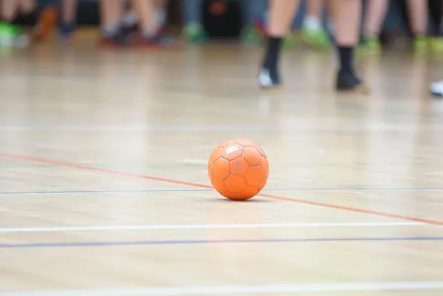 Les stratégies gagnantes en handball : comment les appliquer