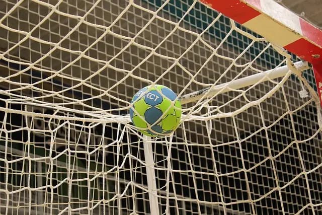 Les meilleures techniques de tir au handball pour exceller